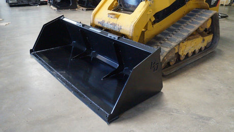 Snow And Mulch Bucket – Standard And Heavy Duty Blue Diamond Attachments