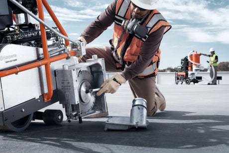 Husqvarna 4000 Soff-Cut Gasoline Saw Husqvarna