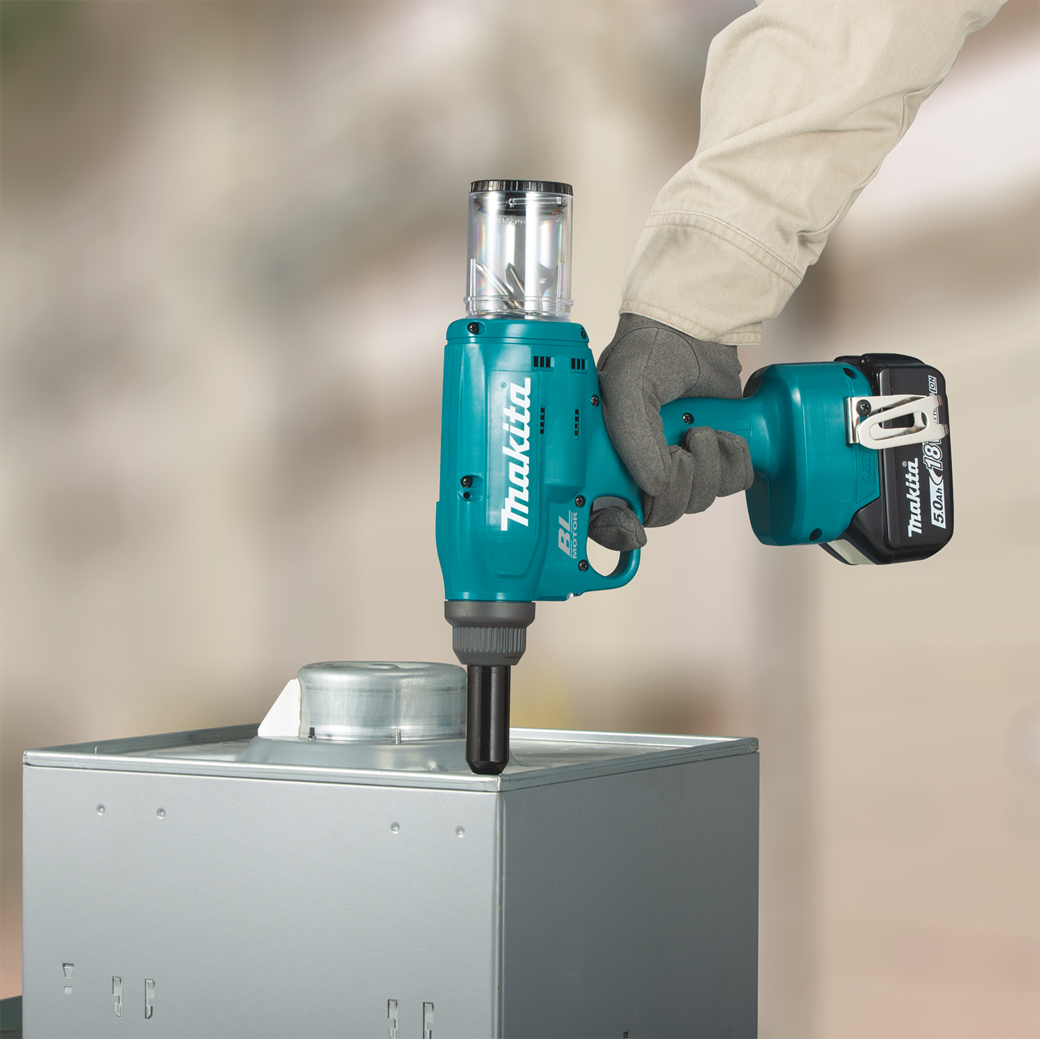 18V LXT® Lithium‑Ion Brushless Cordless Rivet Tool Makita