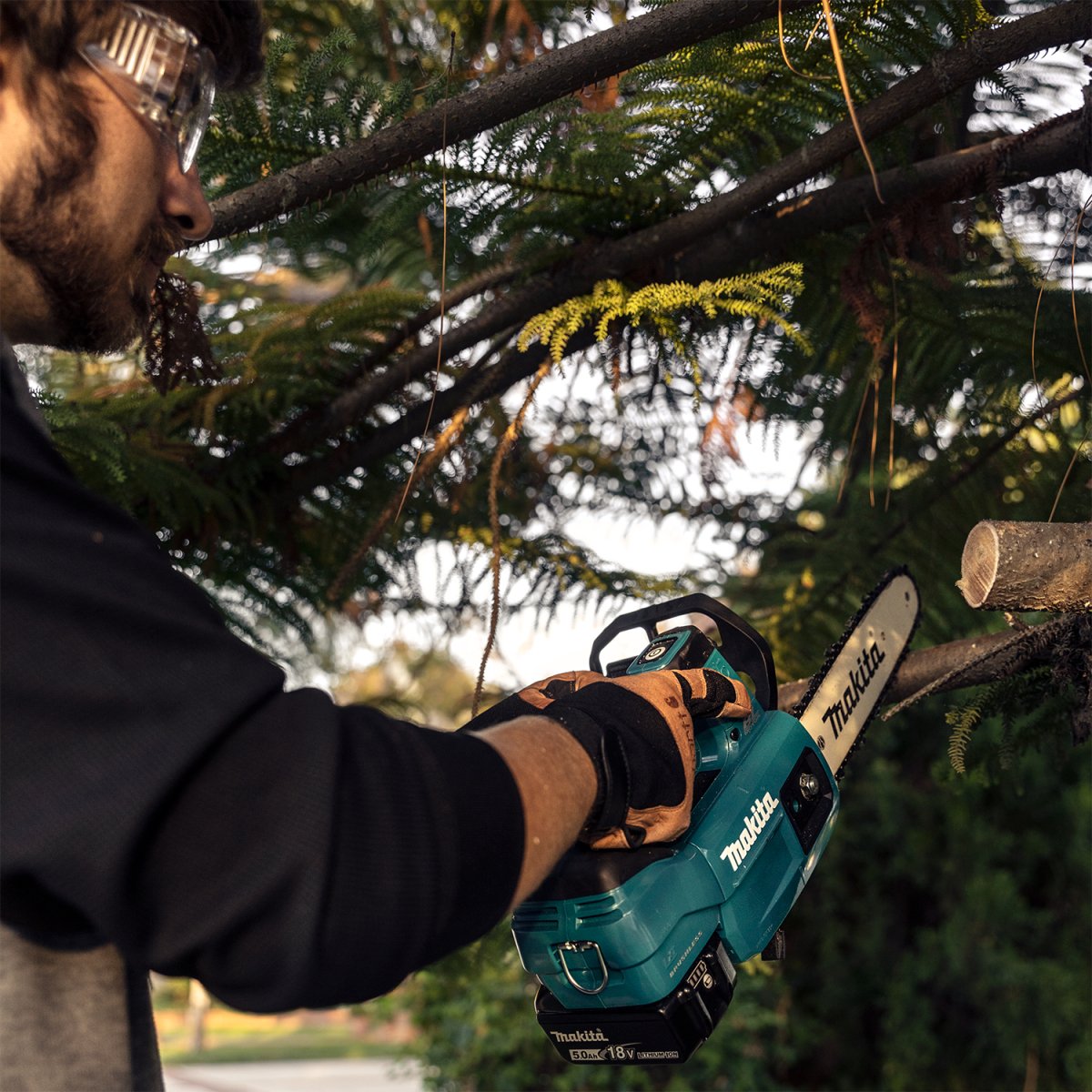 18V LXT® Lithium‑Ion Brushless Cordless 10" Top Handle Chain Saw Makita