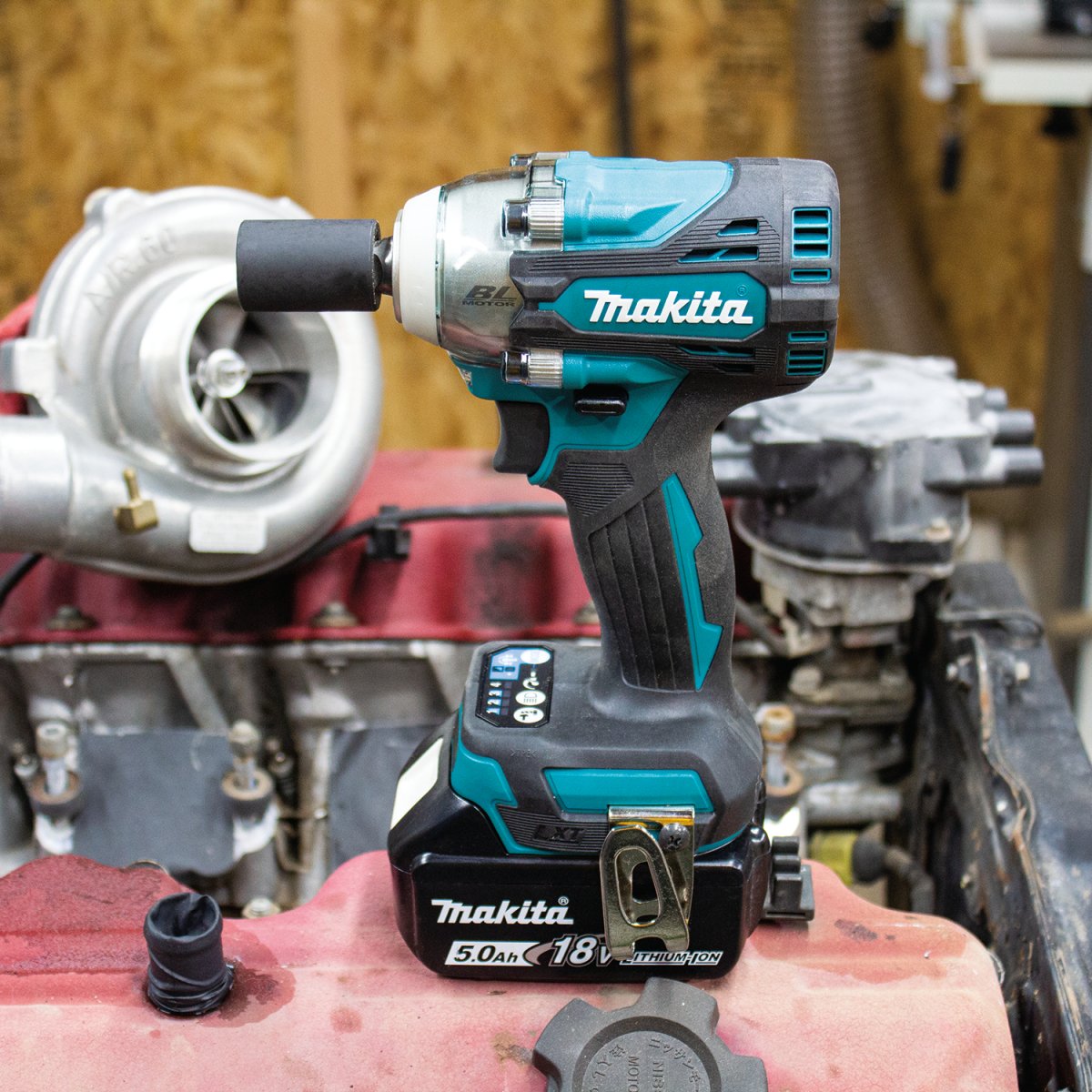 18V LXT® Lithium‑Ion Brushless Cordless 4‑Speed 1/2" Sq. Drive Impact Wrench w/ Detent Anvil Makita