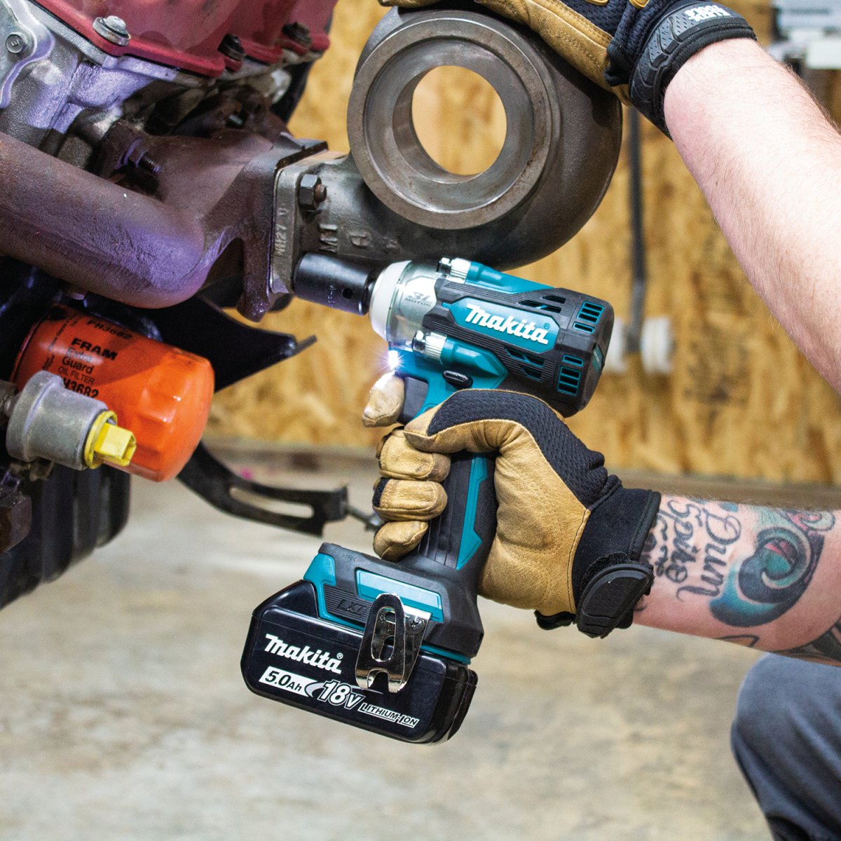 18V LXT® Lithium‑Ion Brushless Cordless 4‑Speed 1/2" Sq. Drive Impact Wrench w/ Friction Ring Anvil Makita