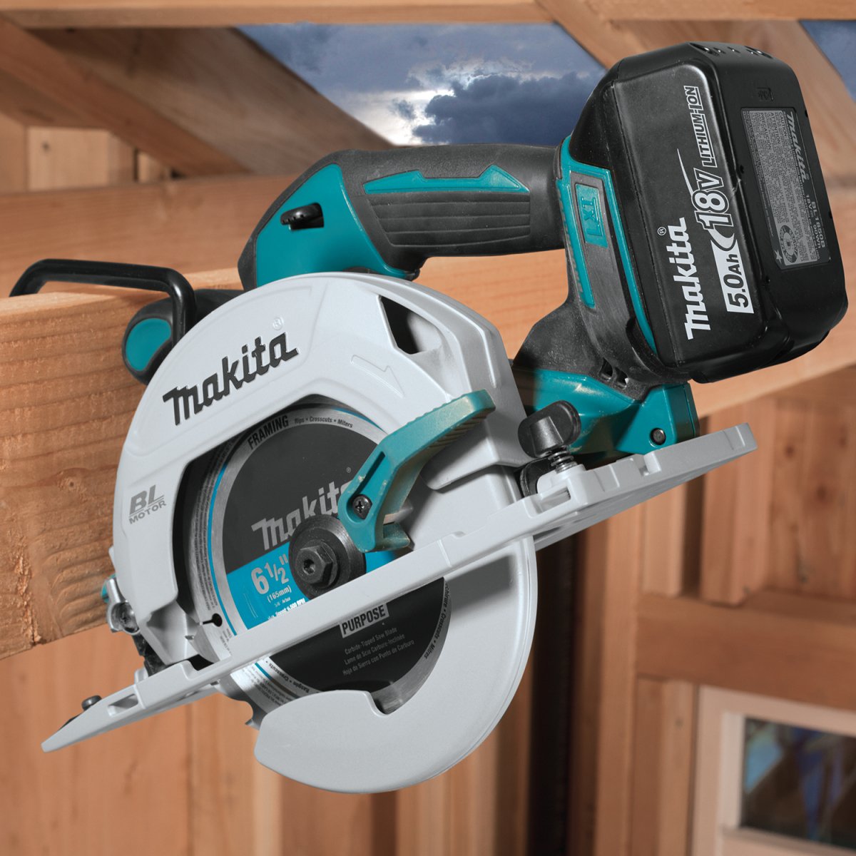 18V LXT® Lithium‑Ion Brushless Cordless 6‑1/2" Circular Saw Makita