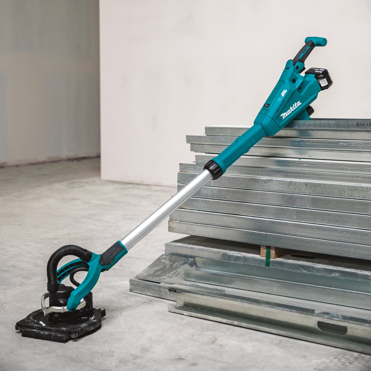 18V LXT® Lithium‑Ion Brushless Cordless Drywall Sander, AWS® Capable Makita