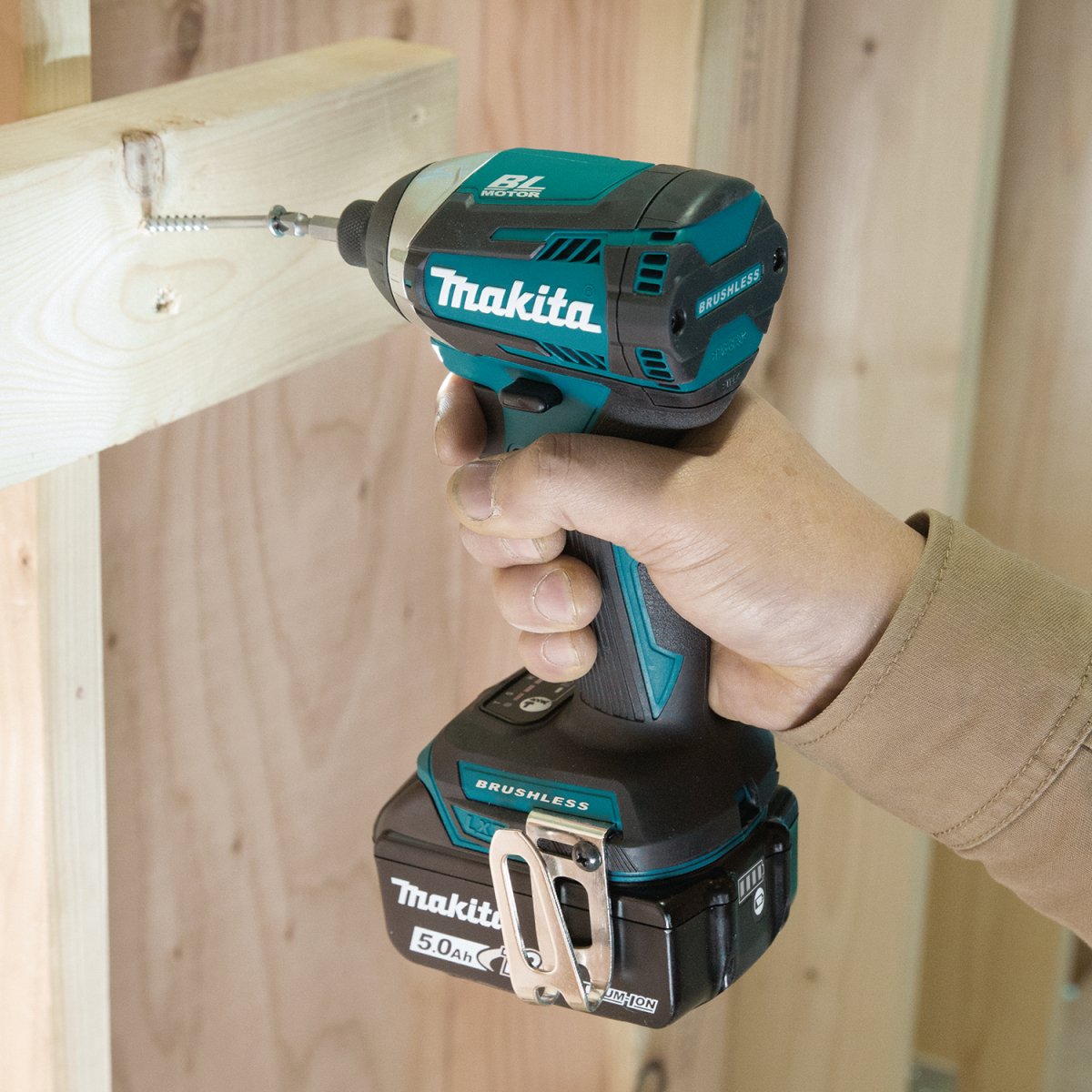 18V LXT® Lithium‑Ion Brushless Cordless Quick‑Shift Mode™ 3‑Speed Impact Driver Makita