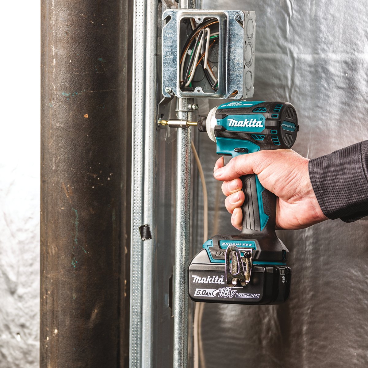 18V LXT® Lithium‑Ion Brushless Cordless Quick‑Shift Mode™ 4‑Speed Impact Driver, Tool Only Makita