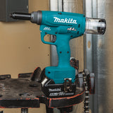 18V LXT® Lithium‑Ion Brushless Cordless Rivet Tool Makita