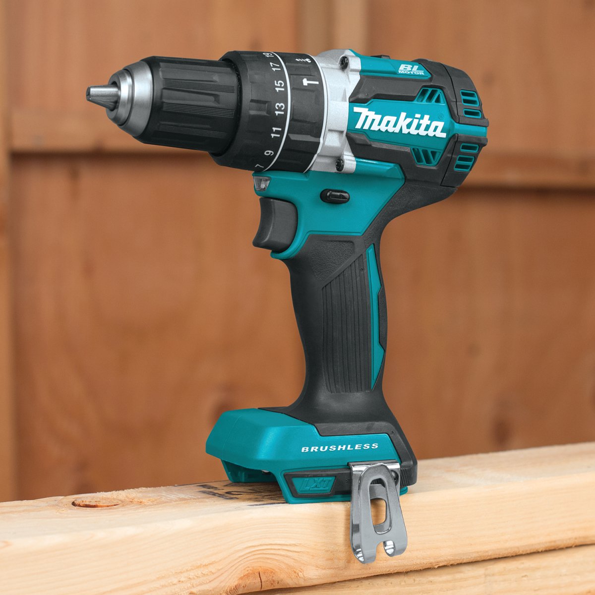 18V LXT® Lithium‑Ion Compact Brushless Cordless 1/2" Hammer Driver‑Drill (5.0Ah) Makita