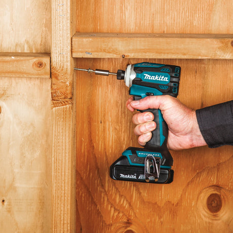 18V LXT® Lithium‑Ion Compact Brushless Cordless Quick‑Shift Mode™ 4‑Speed Impact Driver Kit (2.0Ah) Makita