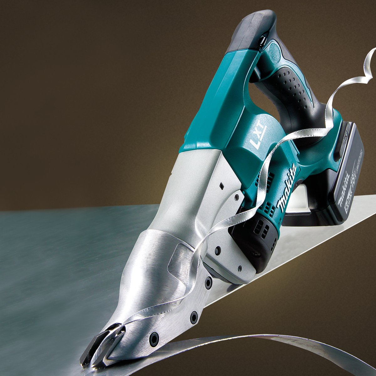 18V LXT® Lithium‑Ion Cordless 18 Gauge Straight Shear Makita