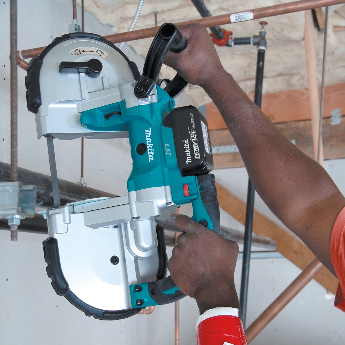 18V LXT® Lithium‑Ion Cordless Portable Band Saw Makita