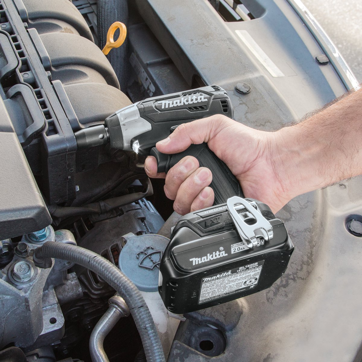 18V LXT® Lithium‑Ion Sub‑Compact Brushless Cordless 1/2" Sq. Drive Impact Wrench Makita