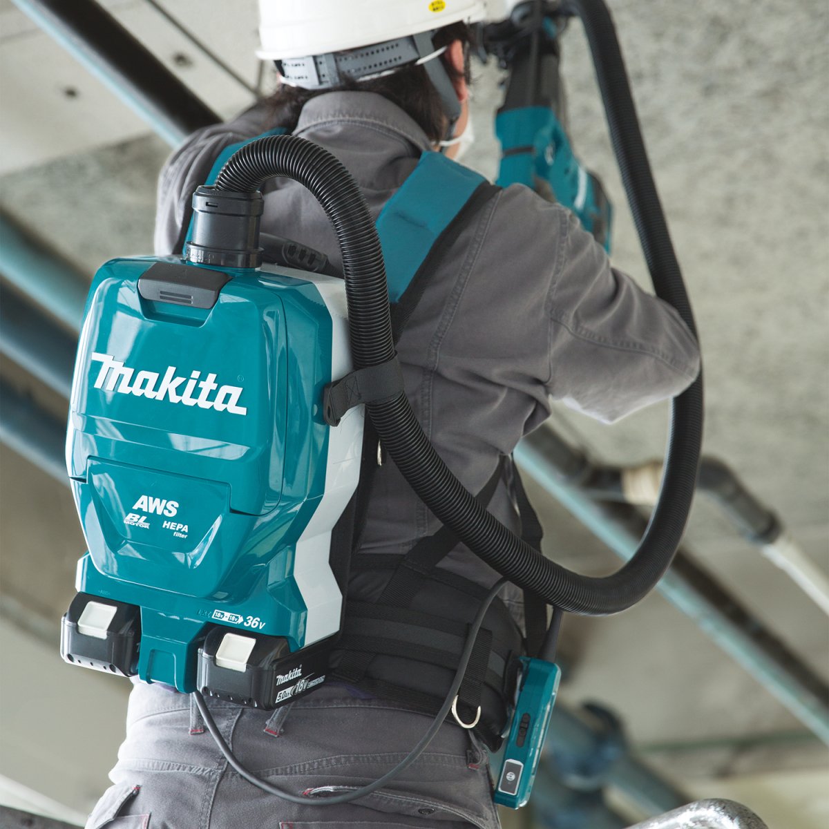 36V (18V X2) LXT® Brushless 1/2 Gallon HEPA Filter Backpack Dry Dust Extractor, AWS® Capable (5.0Ah) Makita