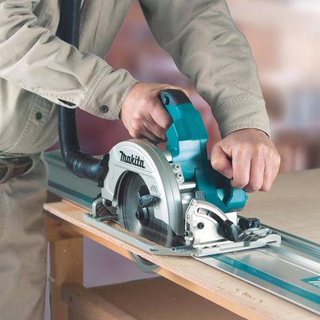 36V (18V X2) LXT® Brushless 7‑1/4” Circular Saw with Guide Rail Compatible Base Makita