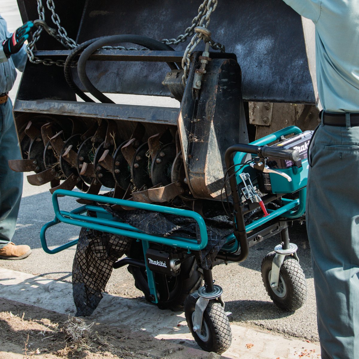 36V (18V X2) LXT® Brushless Power‑Assisted Flat Dolly (5.0Ah) Makita