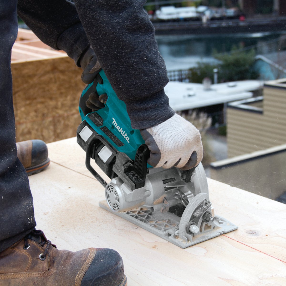 36V (18V X2) LXT® Brushless Rear Handle 7‑1/4" Circular Saw Makita
