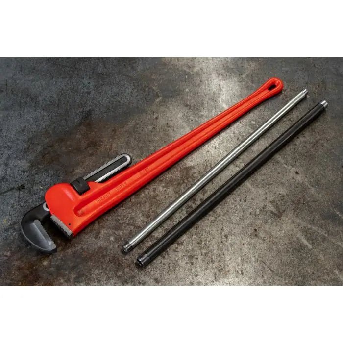 48“ Heavy-Duty Straight Cast-Iron Pipe Wrench With 6” Jaw - Superior Tool