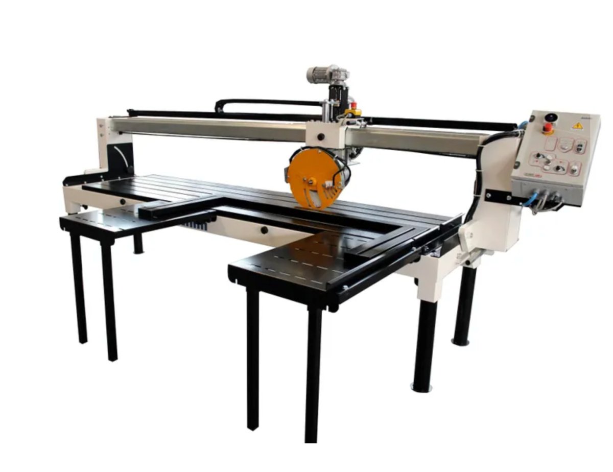 Achilli AFR 350A Saw 7HP 230V 3PH 3400 RPM with 2 Extension Tables - Diamond Tool Store