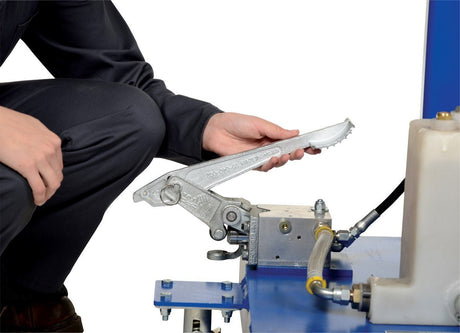 Portable Hydraulic Drum Carrier/Rotator/Booms Vestil