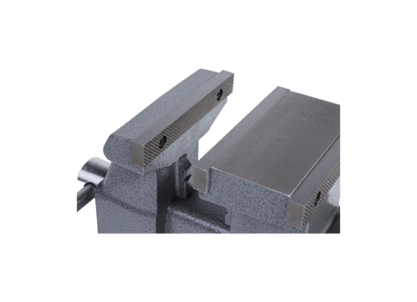 Reversible Bench Vise 5-1/2” Jaw Width with 360° Swivel Base Wilton